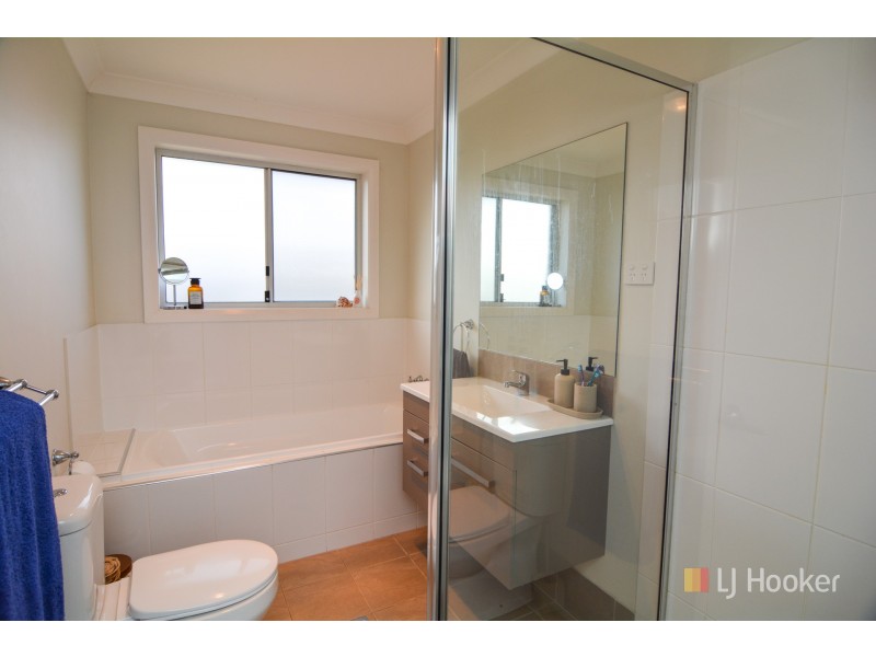 8 Henning Crescent, Wallerawang NSW 2845