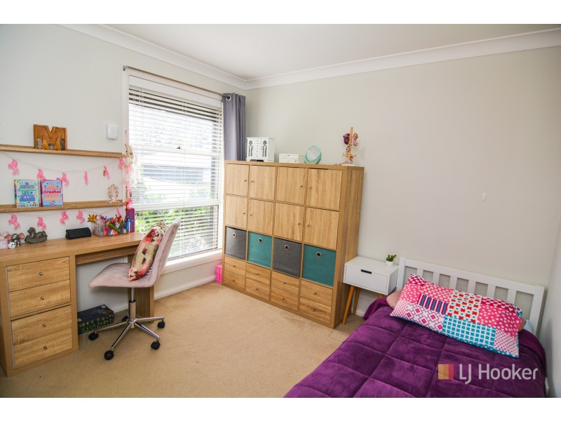 8 Henning Crescent, Wallerawang NSW 2845