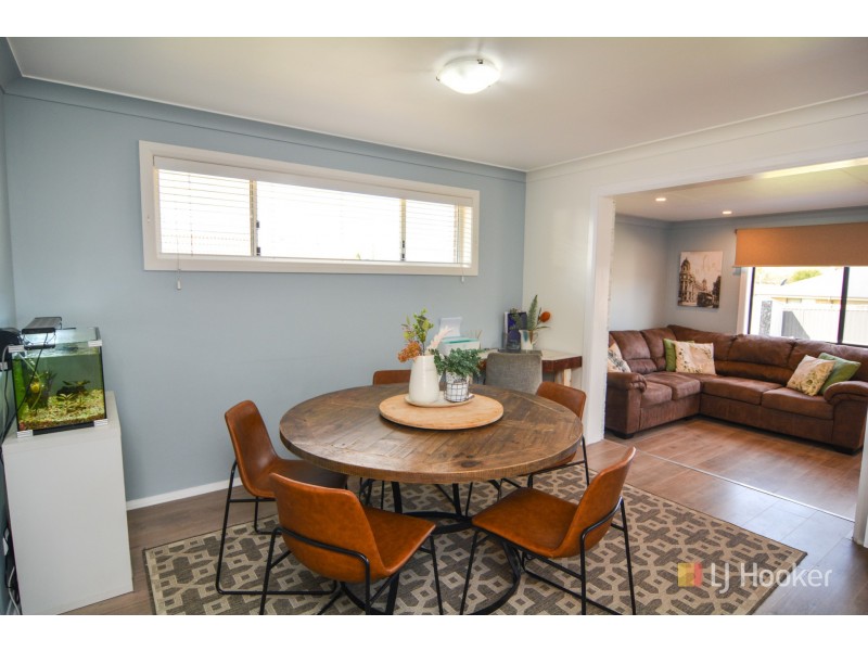 8 Henning Crescent, Wallerawang NSW 2845