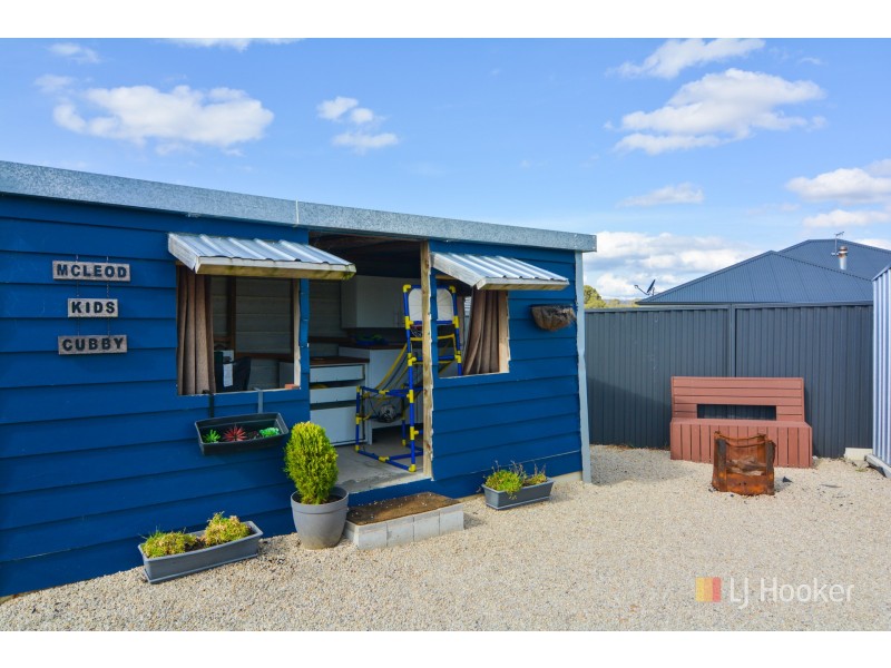 8 Henning Crescent, Wallerawang NSW 2845