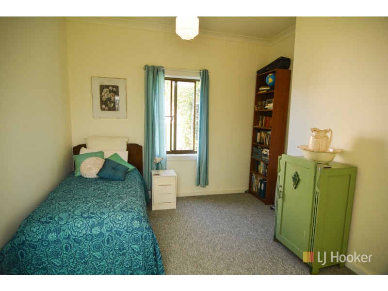13 Chifley Road, Lithgow NSW 2790