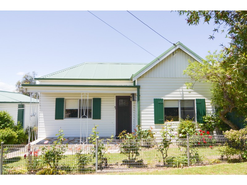 43 Wolgan Street, Portland NSW 2847