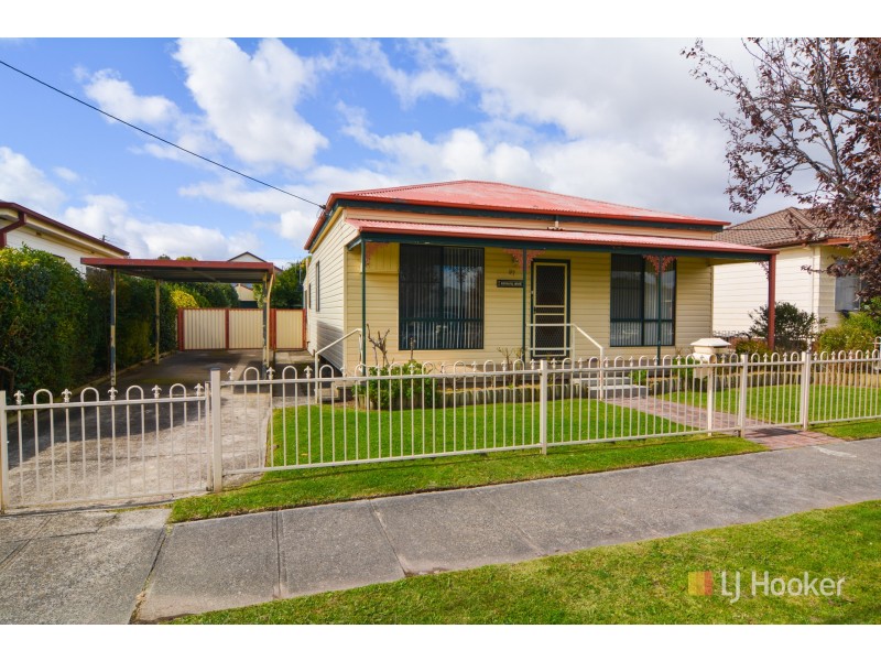 97 Rifle Parade, Lithgow NSW 2790
