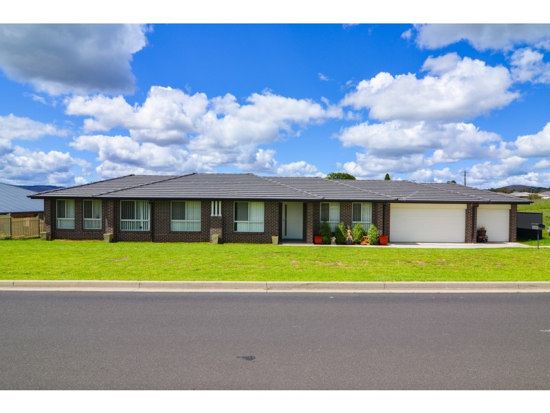 14 Rydal Road, Wallerawang NSW 2845
