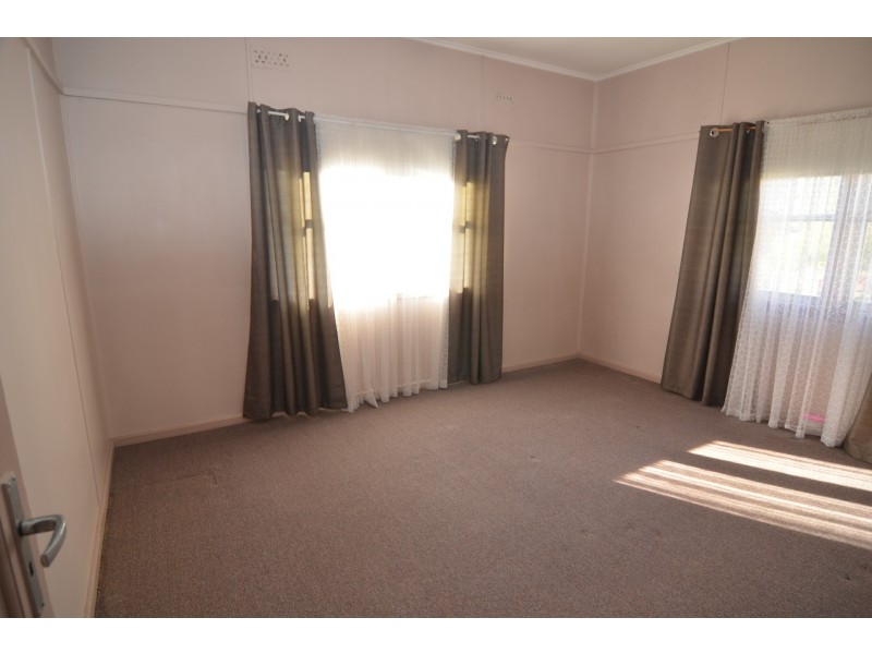 14 Stewart Street, Lithgow NSW 2790