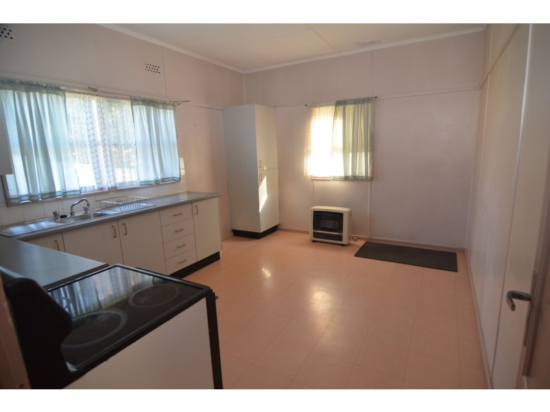 14 Stewart Street, Lithgow NSW 2790