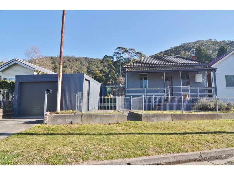 4 Stephenson Street, Lithgow NSW 2790
