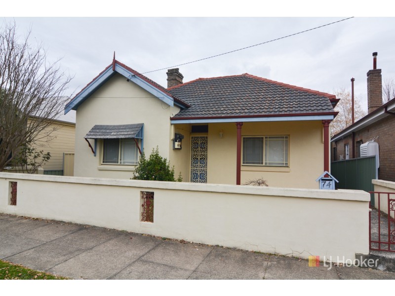 74 Calero Street, Lithgow NSW 2790