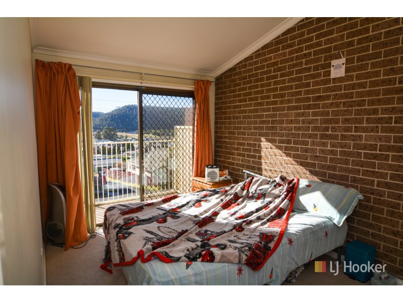 6/57 Mort Street, Lithgow NSW 2790
