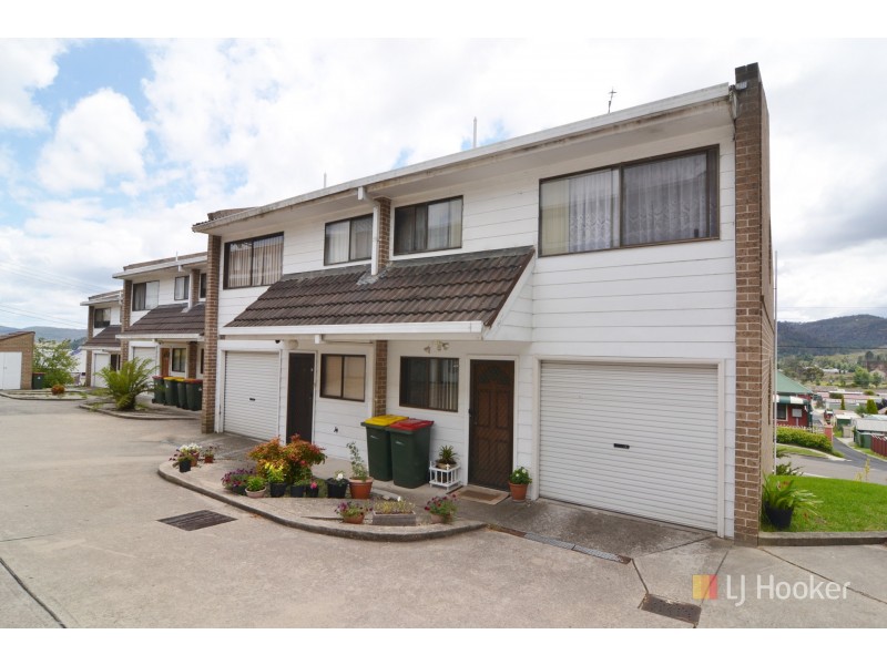 6/57 Mort Street, Lithgow NSW 2790