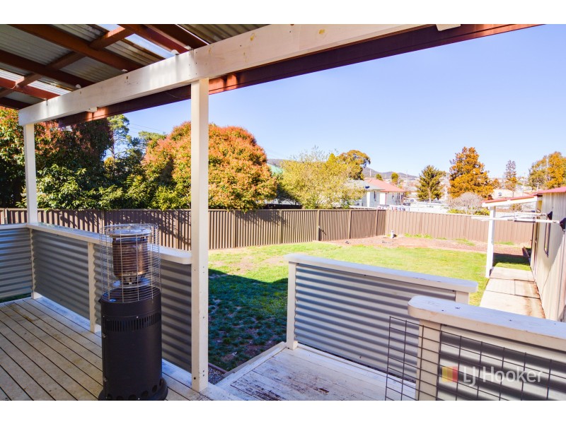 22 Andrew Street, Lithgow NSW 2790