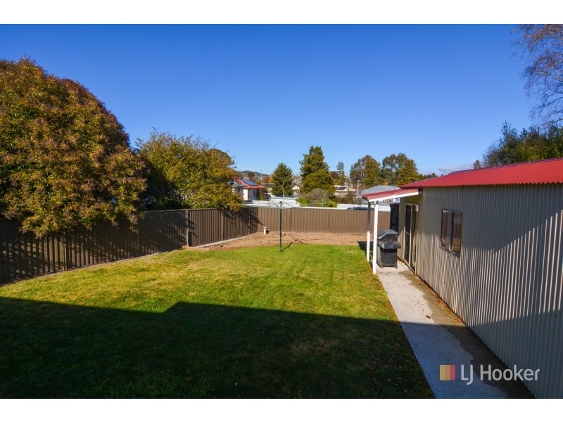 22 Andrew Street, Lithgow NSW 2790