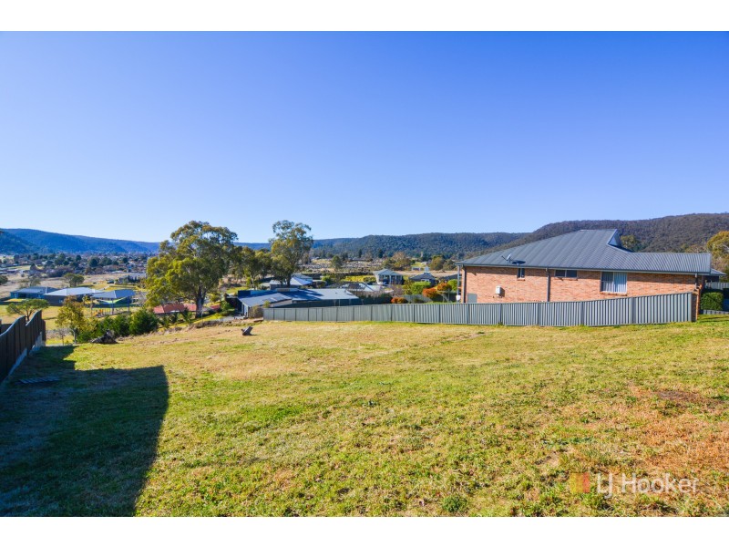 19 James O’Donnell Drive, Lithgow NSW 2790