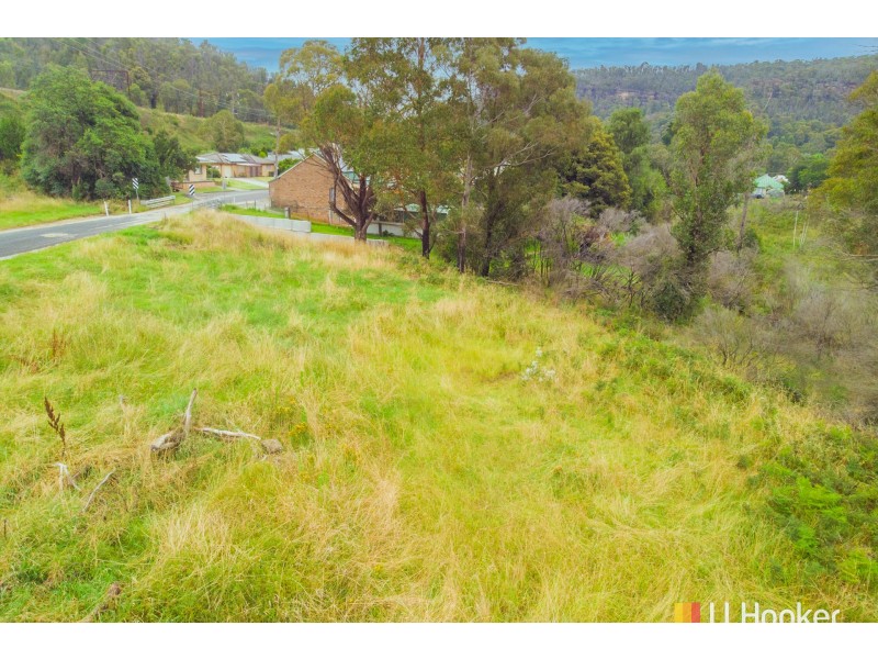 2B Bells Road, Lithgow NSW 2790