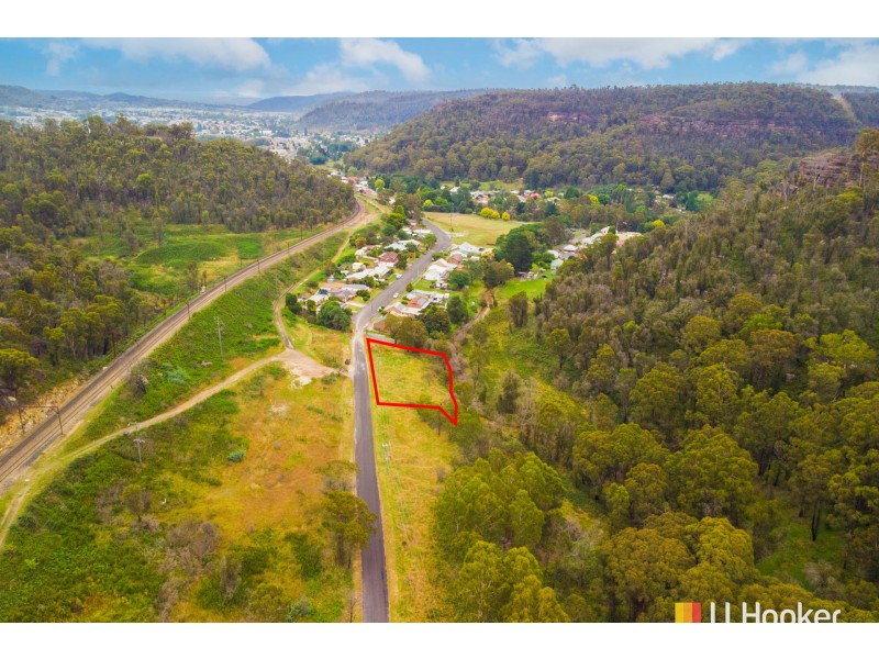 2B Bells Road, Lithgow NSW 2790