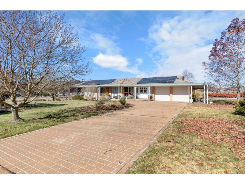 72 Reserve Road, Marrangaroo NSW 2790