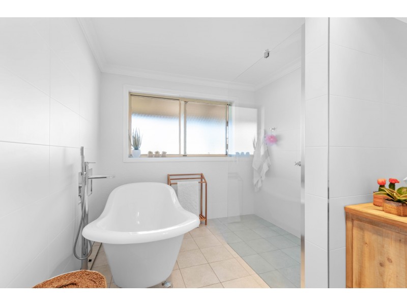 72 Reserve Road, Marrangaroo NSW 2790