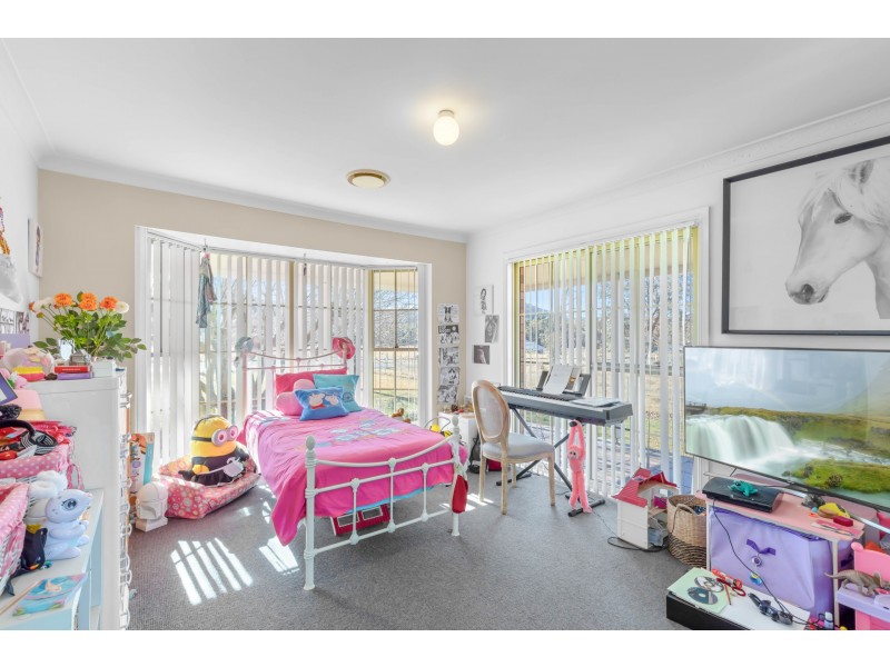 72 Reserve Road, Marrangaroo NSW 2790