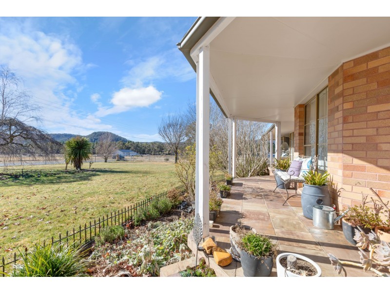 72 Reserve Road, Marrangaroo NSW 2790