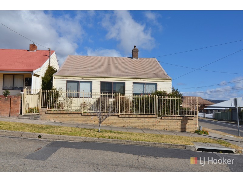 18 Cook Street, Lithgow NSW 2790