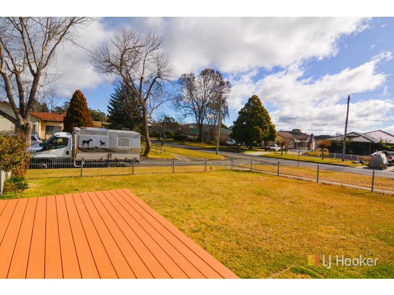 8 Amiens Street, Lithgow NSW 2790