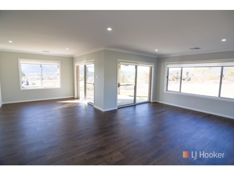 2 James O’Donnell Drive, Lithgow NSW 2790