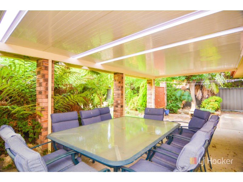 15 Blackett Drive, Wallerawang NSW 2845