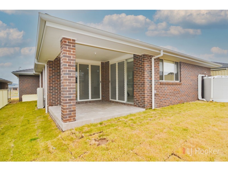 33 Henning Crescent, Wallerawang NSW 2845