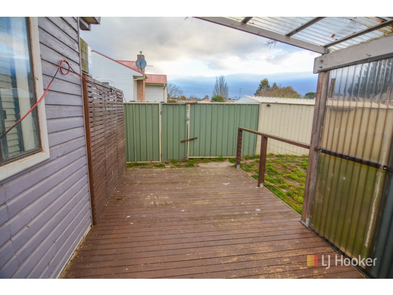 27 Hume Avenue, Wallerawang NSW 2845