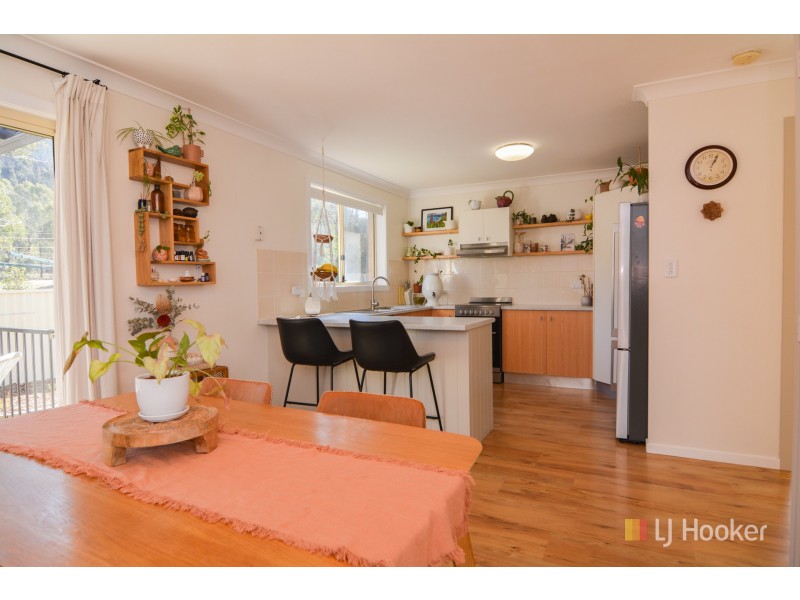 26 Crane Road, Lithgow NSW 2790