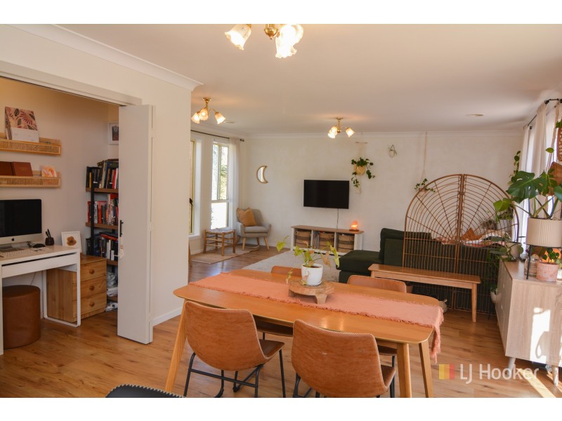 26 Crane Road, Lithgow NSW 2790