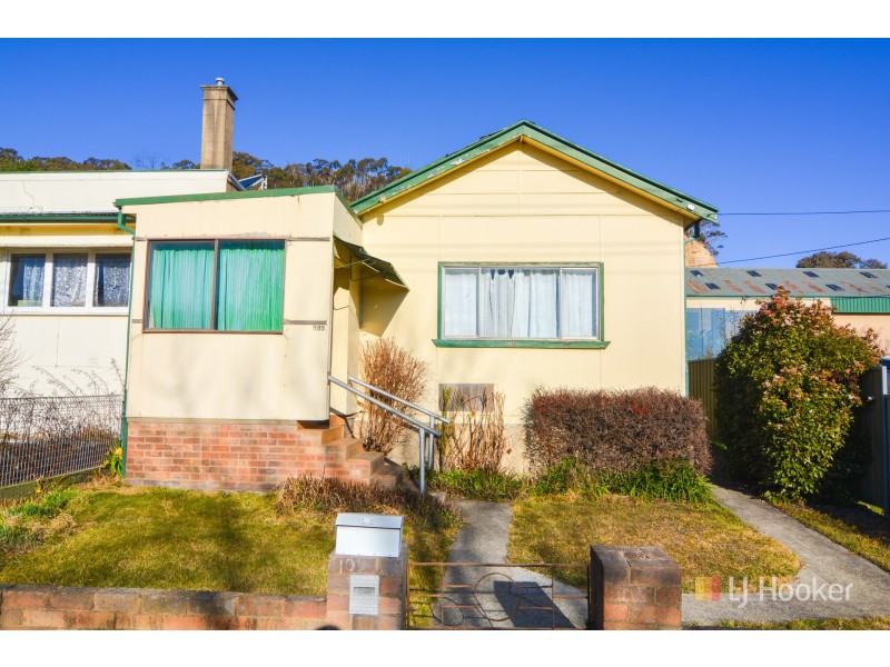 105 Chifley Road, Lithgow NSW 2790
