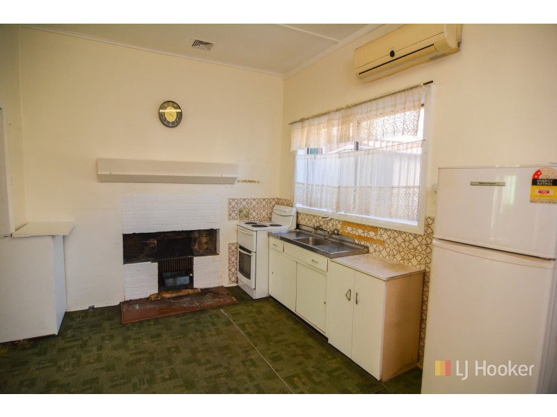 105 Chifley Road, Lithgow NSW 2790