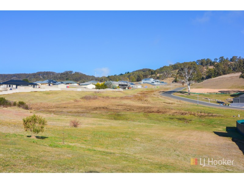 35 Kirkley Street, Lithgow NSW 2790
