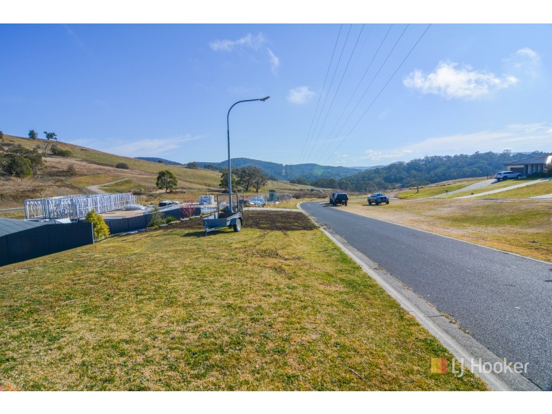 35 Kirkley Street, Lithgow NSW 2790