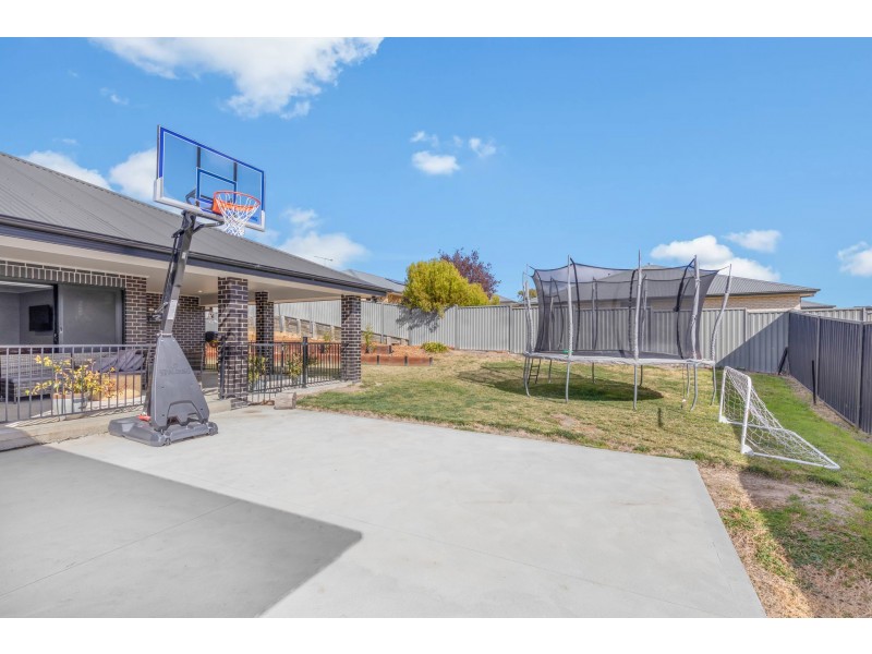34 James O’Donnell Drive, Lithgow NSW 2790