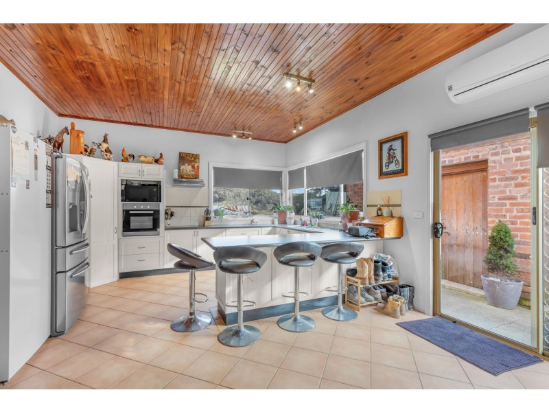 226 Quarry Road, Ben Bullen NSW 2790
