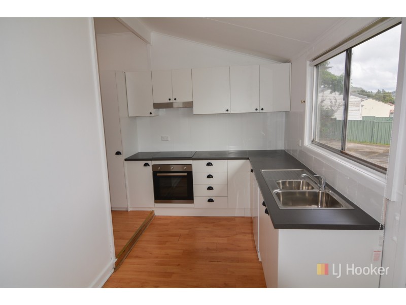 25 Inner Crescent, Lithgow NSW 2790