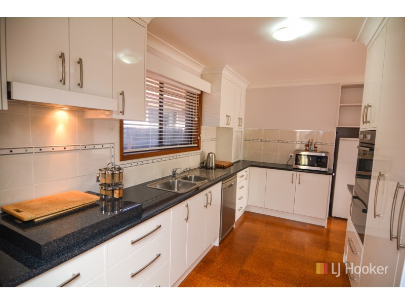 4 Heffernan Place, Lithgow NSW 2790