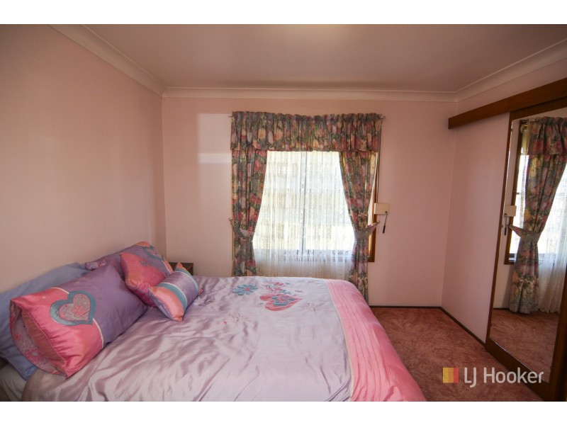 4 Heffernan Place, Lithgow NSW 2790