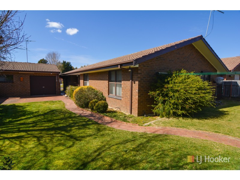 4 Heffernan Place, Lithgow NSW 2790