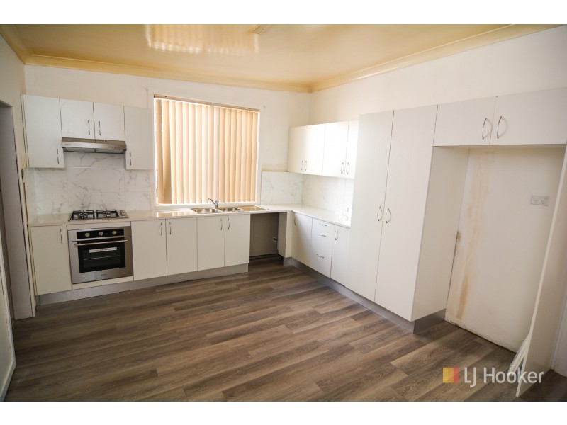 49 Tank Street, Lithgow NSW 2790