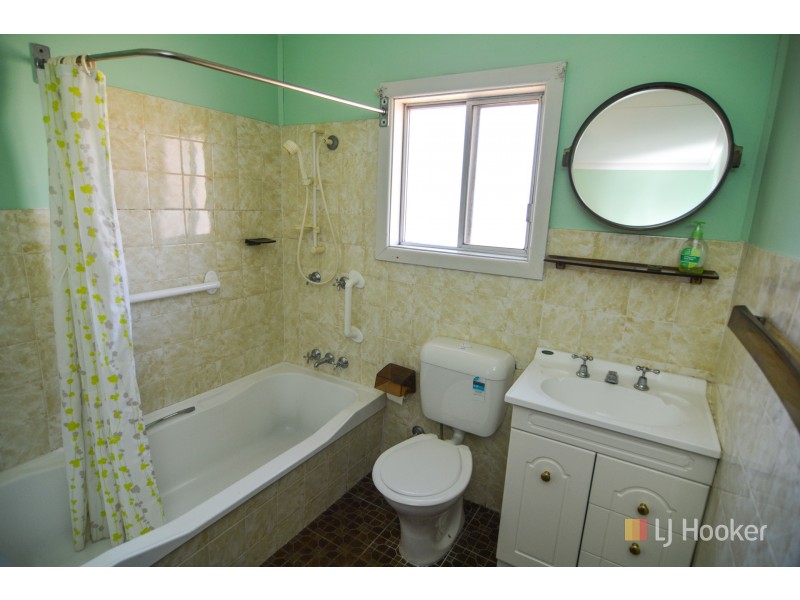 49 Tank Street, Lithgow NSW 2790