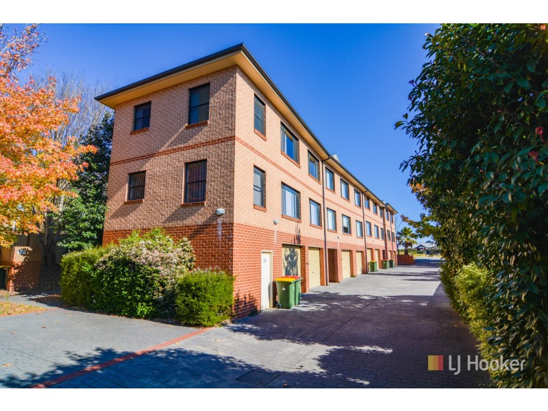 8/4 Hill Street, Lithgow NSW 2790