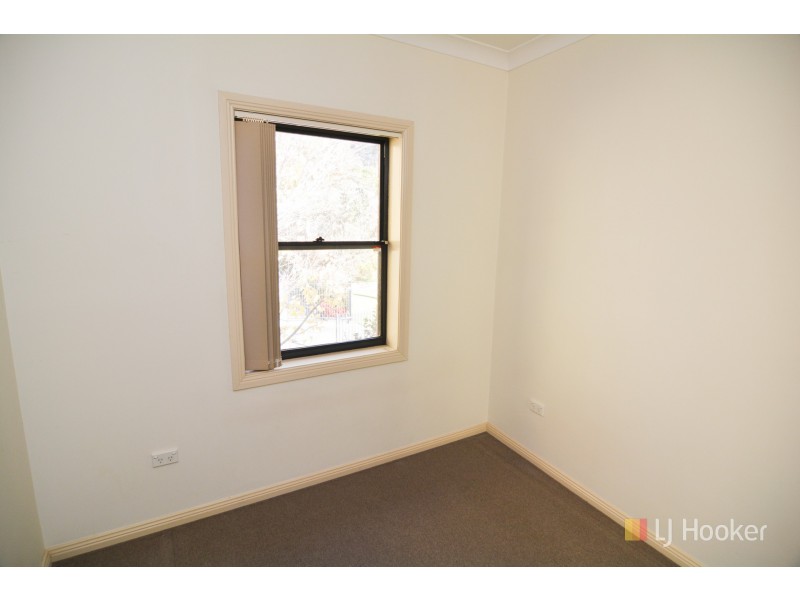 8/4 Hill Street, Lithgow NSW 2790