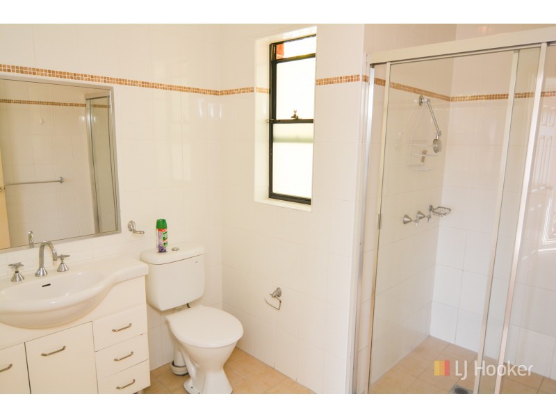 8/4 Hill Street, Lithgow NSW 2790