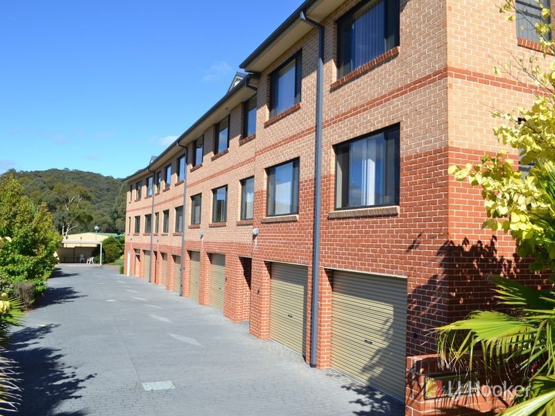 8/4 Hill Street, Lithgow NSW 2790