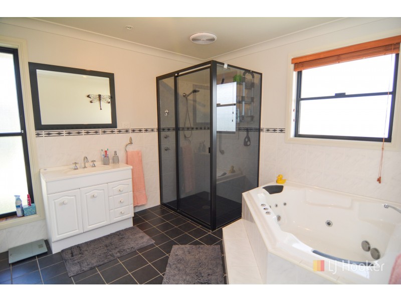 10 Park Avenue, Portland NSW 2847