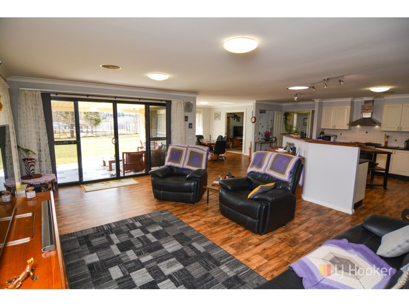 10 Park Avenue, Portland NSW 2847