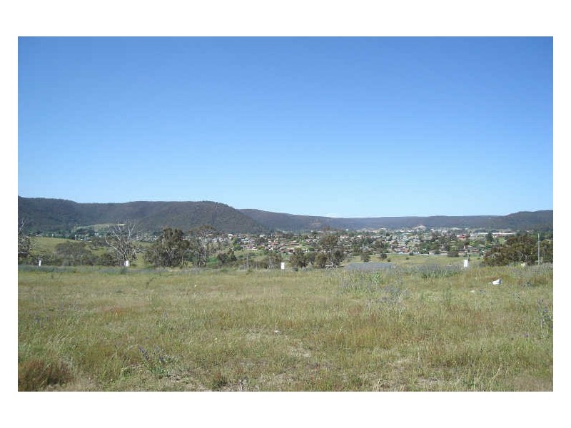 Hillcrest Estate, Bowenfels NSW 2790